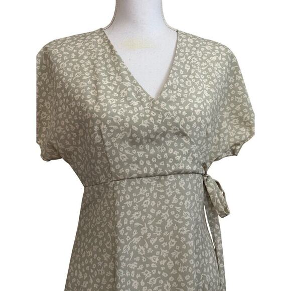 Cream/sage maxidress, 4, soft romantic, Easter, Sunday brunch, cottagecore - Picture 4 of 5